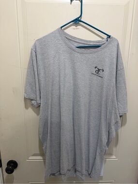 Men's Light Gray Short-Sleeve Logo Tee